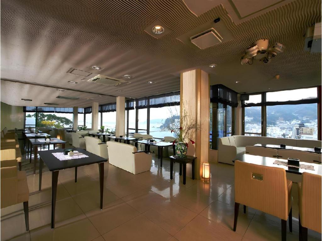 Tsukino Sumika Atami Juraku Hotel Exterior photo