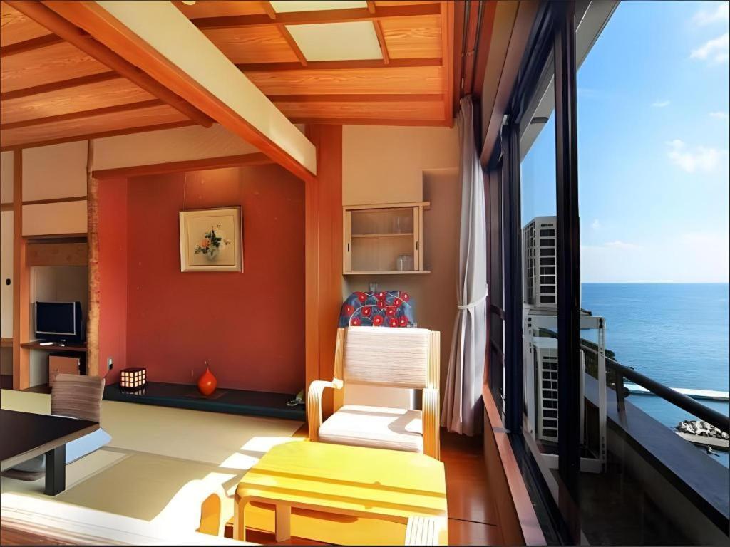 Tsukino Sumika Atami Juraku Hotel Exterior photo